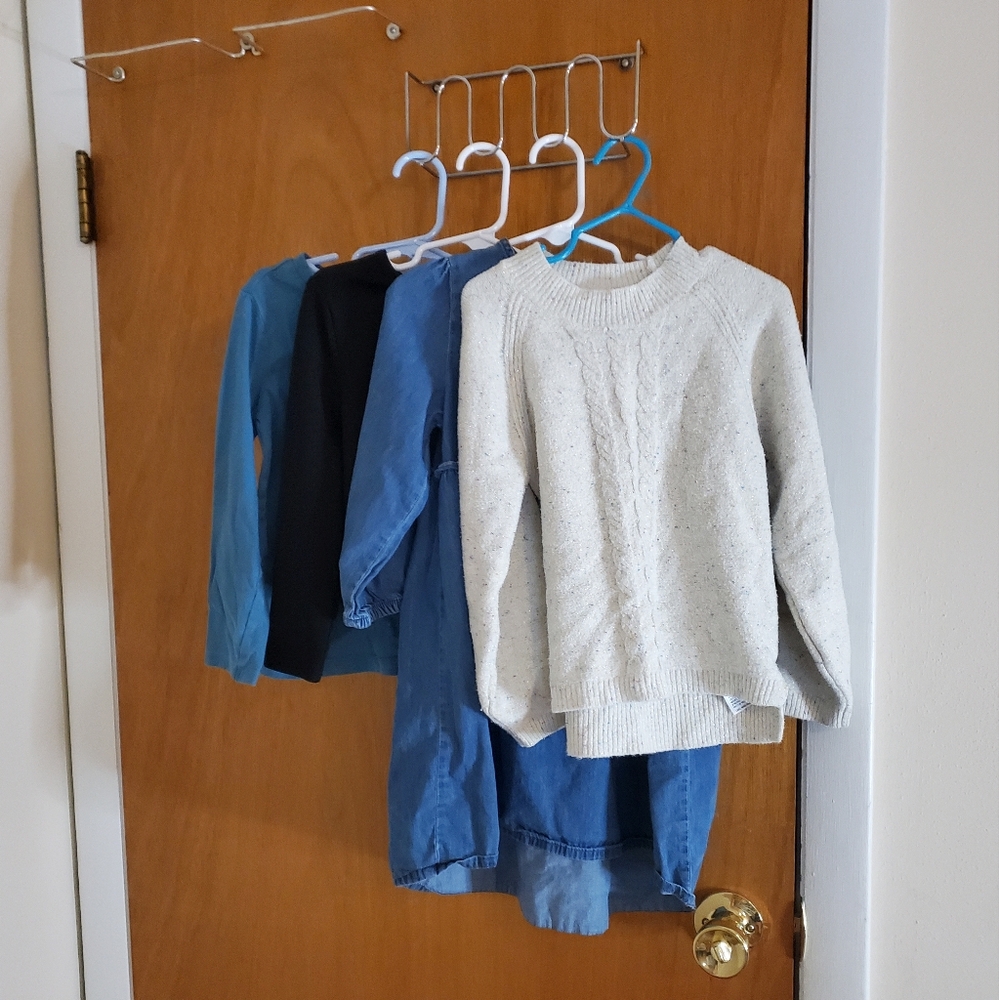 Four piece long sleeve girls lot size 5 - Picture 1 of 6